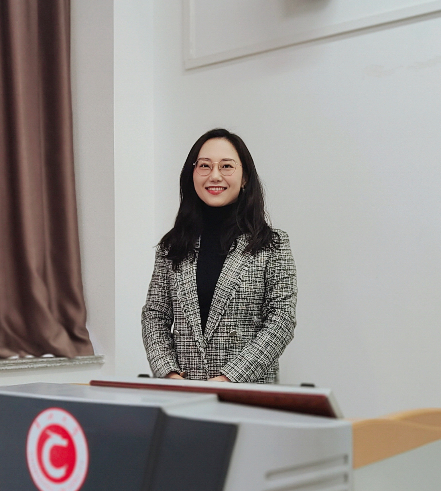 西班牙语系——吕霄霄博士